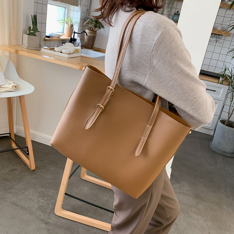 Relaxed Everyday Bucket Tote — product image 1