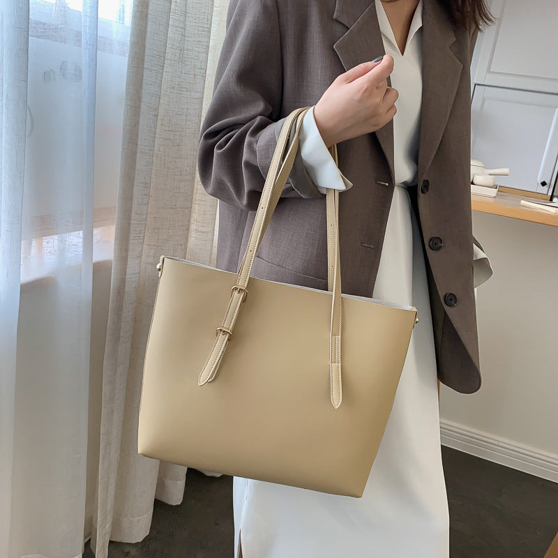 Relaxed Everyday Bucket Tote — product image 10