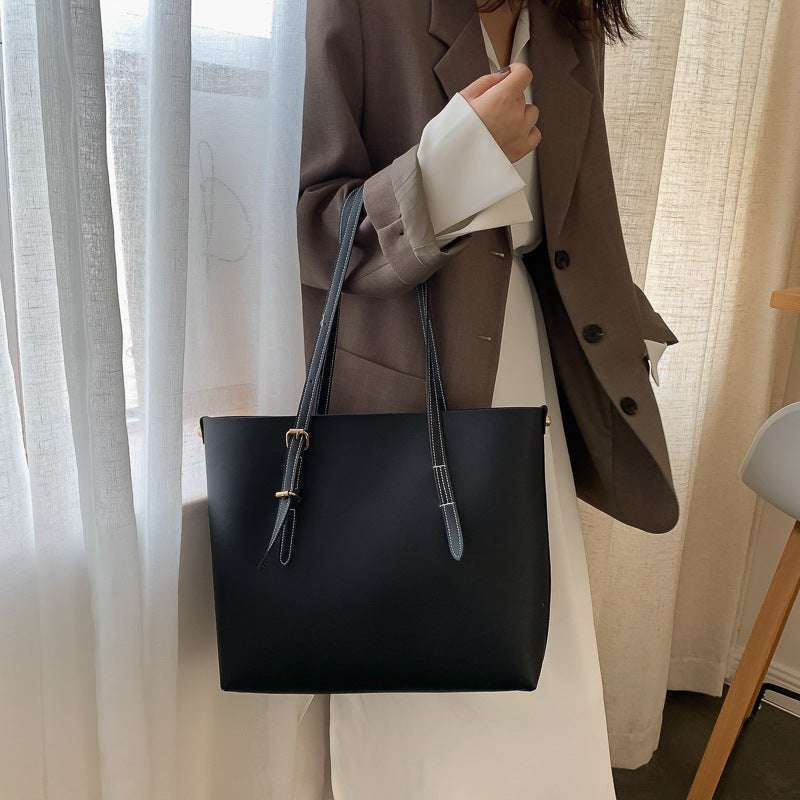 Relaxed Everyday Bucket Tote — product image 3