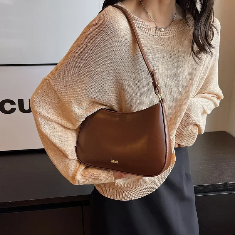 Classic Everyday Shoulder Bag — product image 4